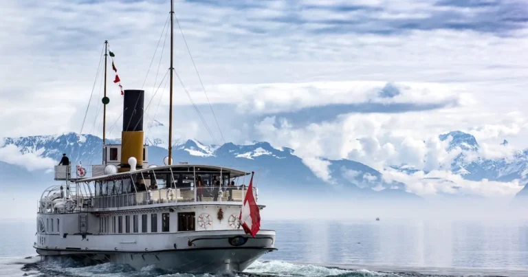 best alaska cruise packing list